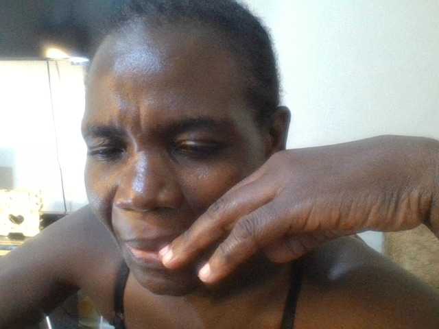 blaqqueen1 live cam on BongaCams