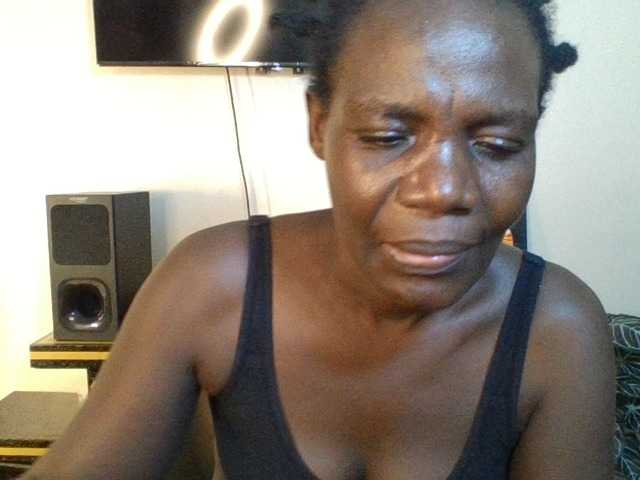 blaqqueen1 live cam on BongaCams