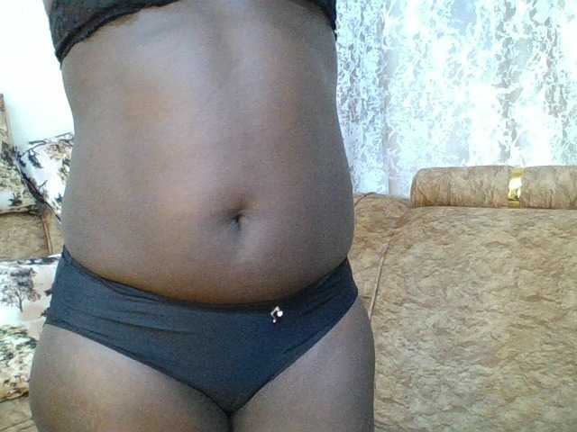 blaqqueen1 live cam on BongaCams