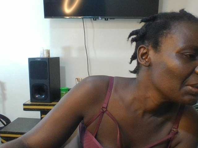 blaqqueen1