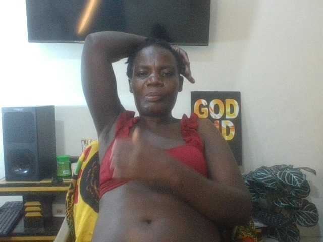blaqqueen1 live cam on BongaCams