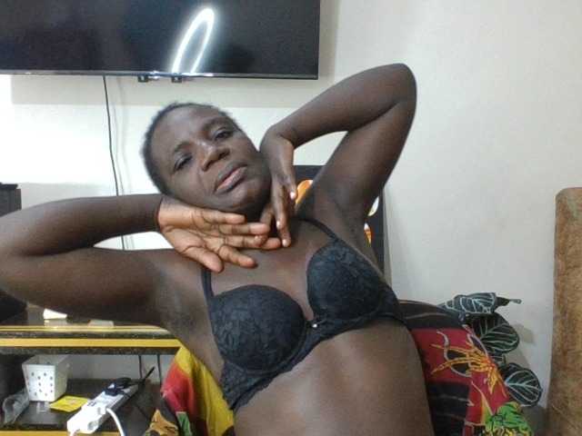 blaqqueen1
