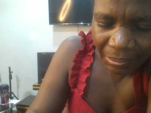 blaqqueen1 live cam on BongaCams