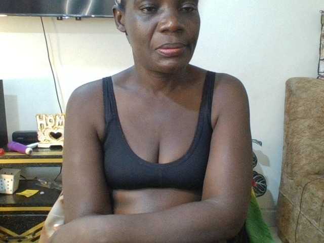 blaqqueen1, live now on BongaCams