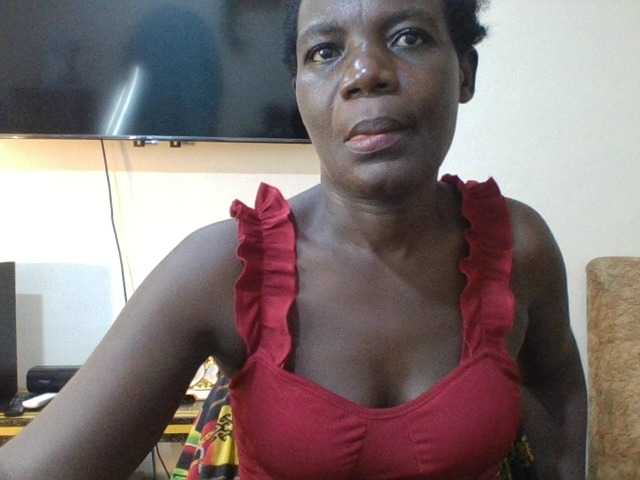 blaqqueen1 live cam on BongaCams