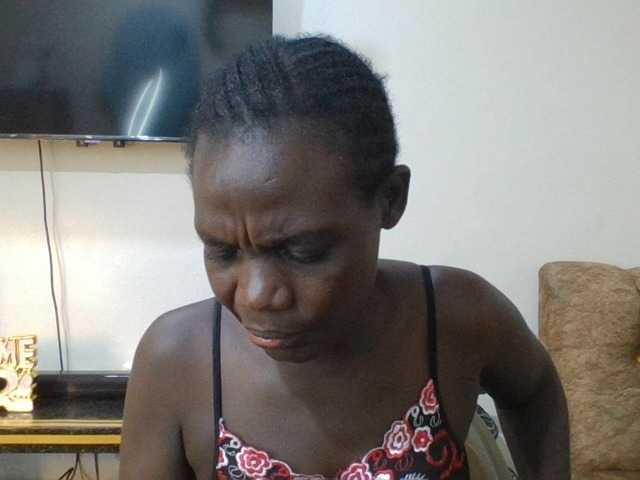 blaqqueen1 live cam on BongaCams