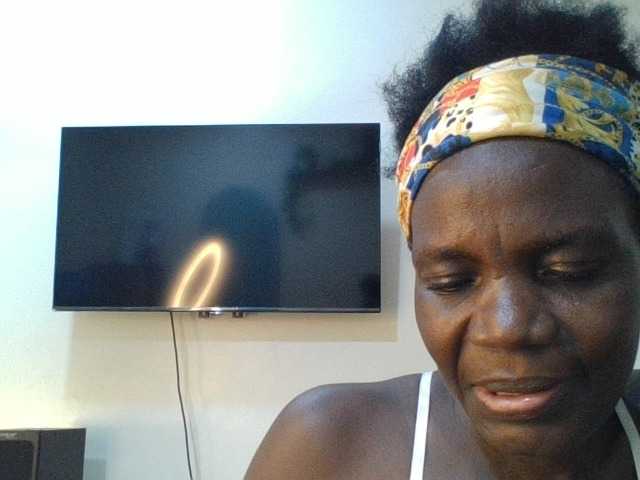 blaqqueen1, en vivo ahora en BongaCams