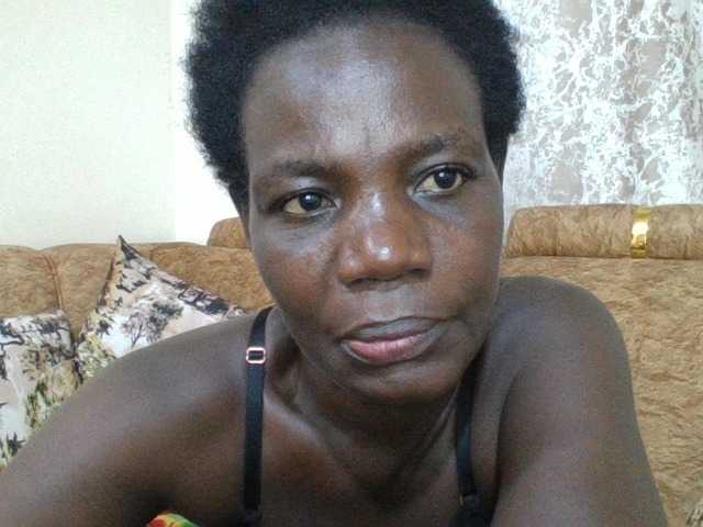 blaqqueen1 live cam on BongaCams