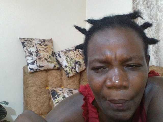 blaqqueen1 live cam on BongaCams