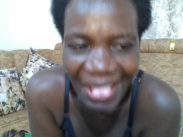 blaqqueen1 live cam preview
