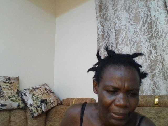 blaqqueen1 live cam on BongaCams