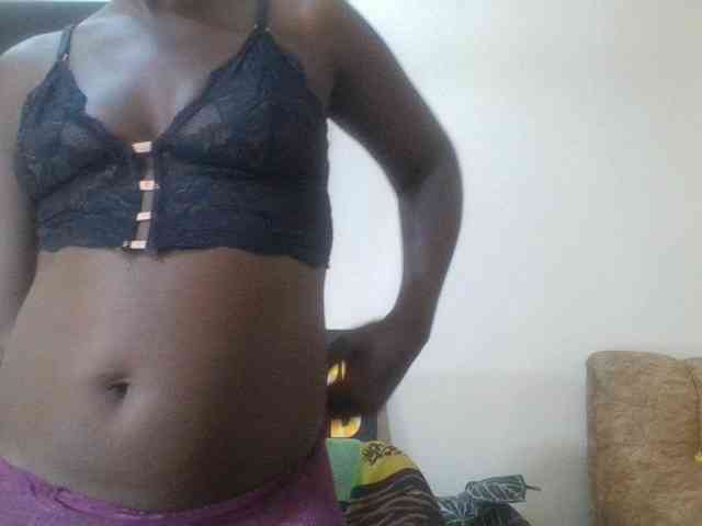 blaqqueen1 webcam