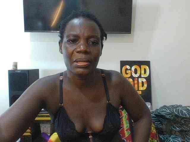 blaqqueen1 blaqqueen1