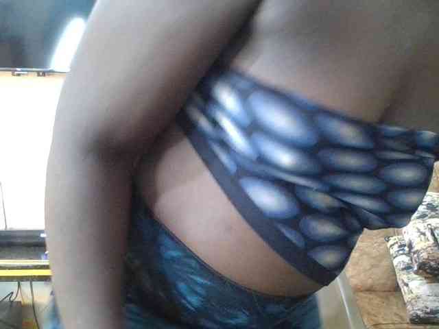 blaqqueen1 webcam