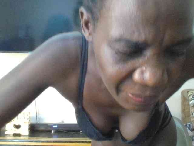 blaqqueen1 webcam
