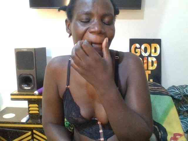 blaqqueen1