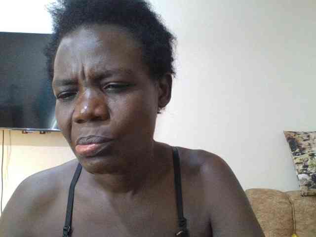 blaqqueen1 webcam