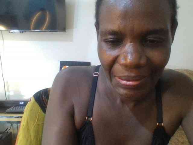 blaqqueen1 webcam