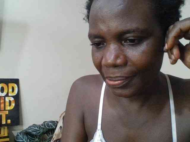blaqqueen1 webcam