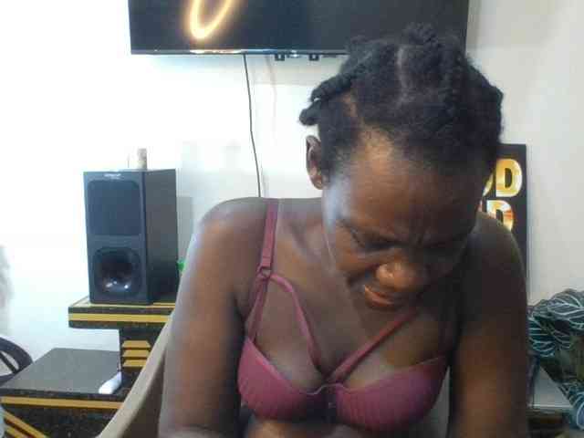 blaqqueen1 blaqqueen1