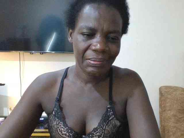 blaqqueen1 webcam