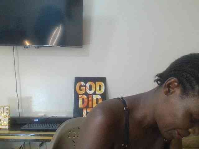 blaqqueen1 webcam
