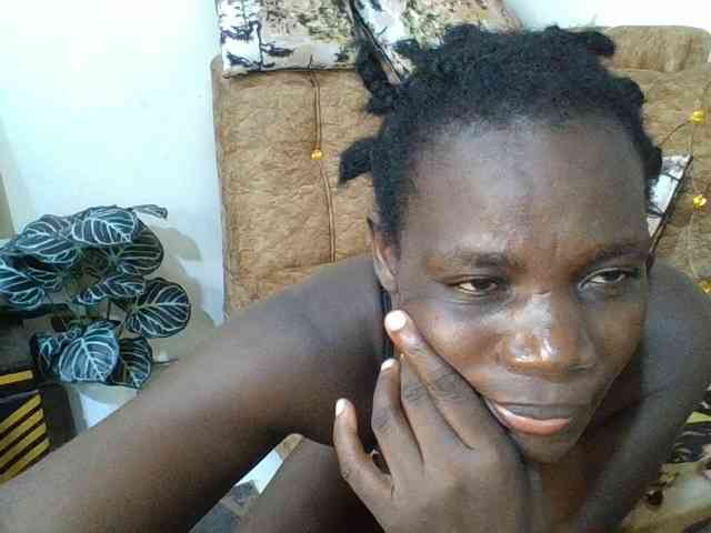 blaqqueen1 webcam