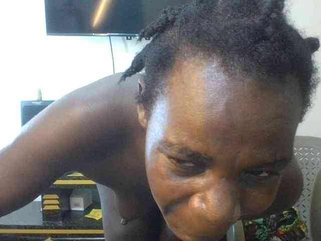 blaqqueen1