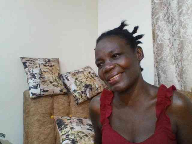 blaqqueen1 webcam