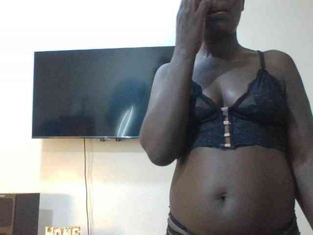 blaqqueen1 blaqqueen1