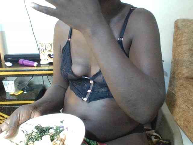 blaqqueen1 webcam