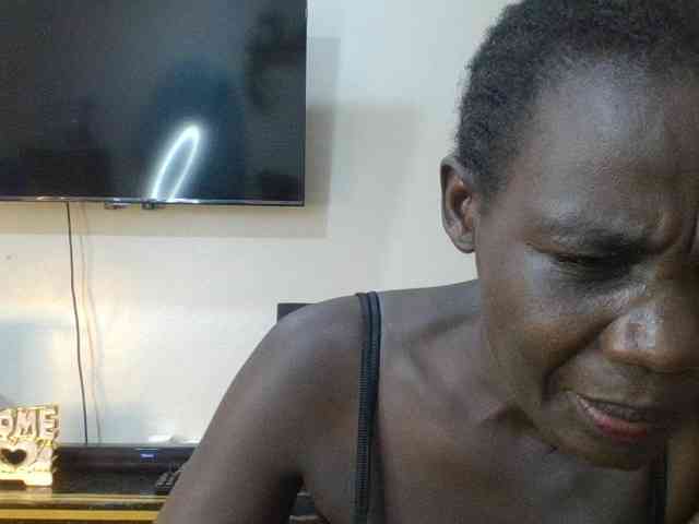 blaqqueen1 webcam