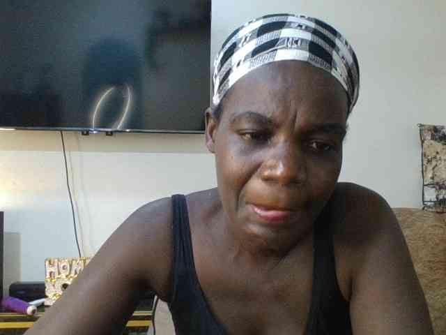 blaqqueen1 blaqqueen1