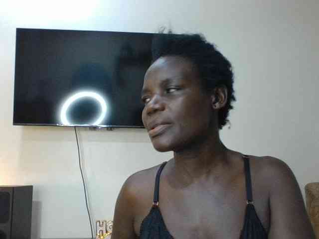 blaqqueen1 webcam