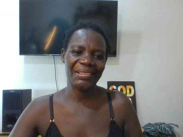 blaqqueen1 webcam