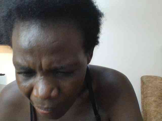 blaqqueen1 webcam