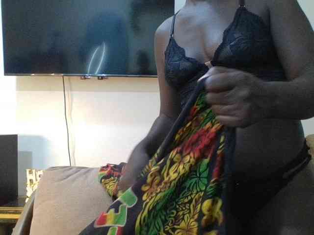 blaqqueen1 webcam