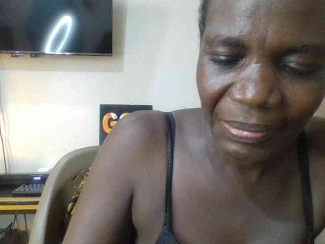 blaqqueen1 blaqqueen1