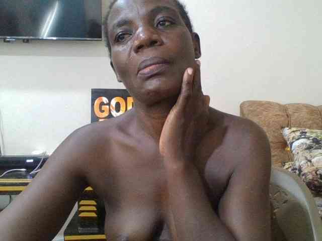 blaqqueen1 webcam