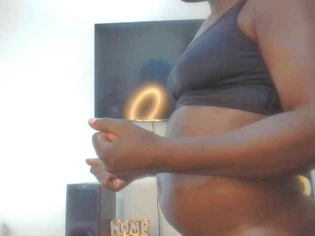 blaqqueen1 blaqqueen1