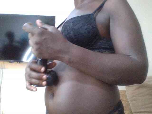 blaqqueen1 webcam