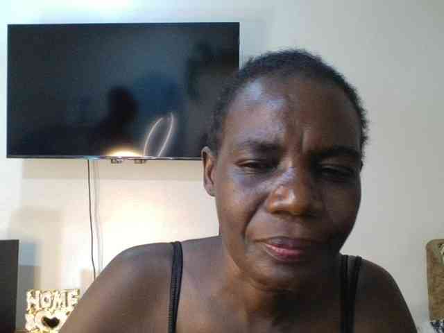 blaqqueen1 webcam