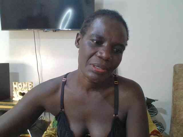 blaqqueen1 blaqqueen1