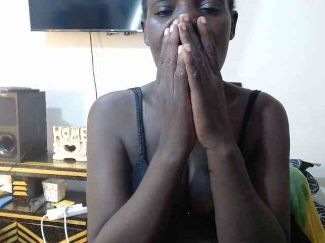 blaqqueen1 webcam