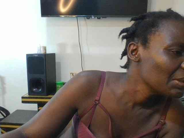 blaqqueen1 blaqqueen1