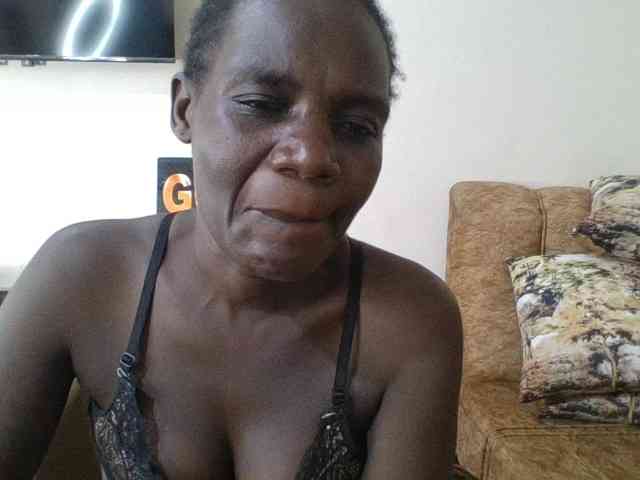 blaqqueen1 blaqqueen1