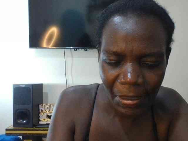 blaqqueen1 blaqqueen1