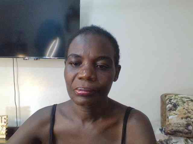 blaqqueen1 webcam