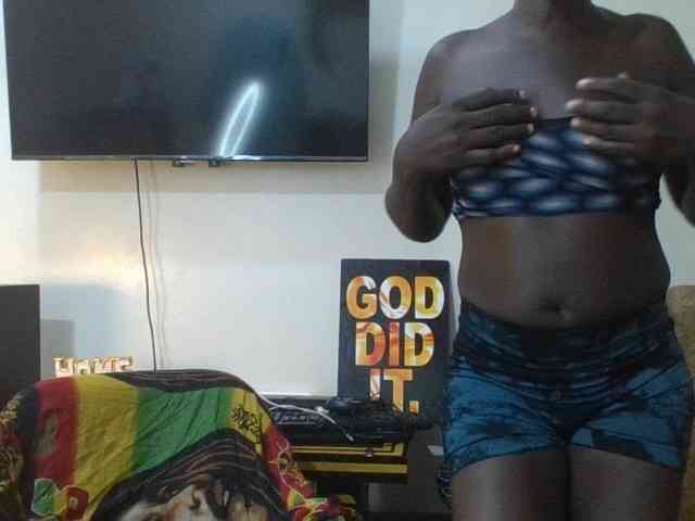 blaqqueen1 webcam