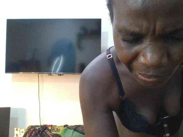 blaqqueen1 webcam